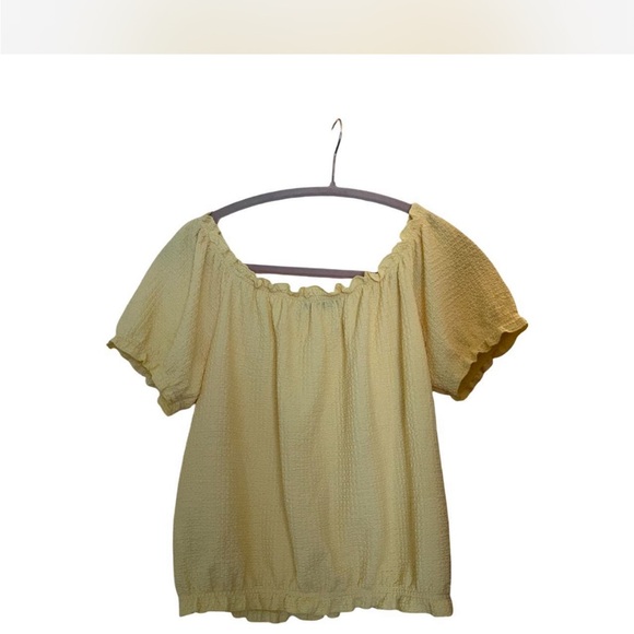 Love Tree Yellow Ruffle Blouse - Picture 2 of 3